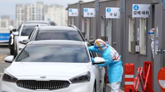 in-corea-del-sud-controlli-anche-drive-in-coronavirus-1289167